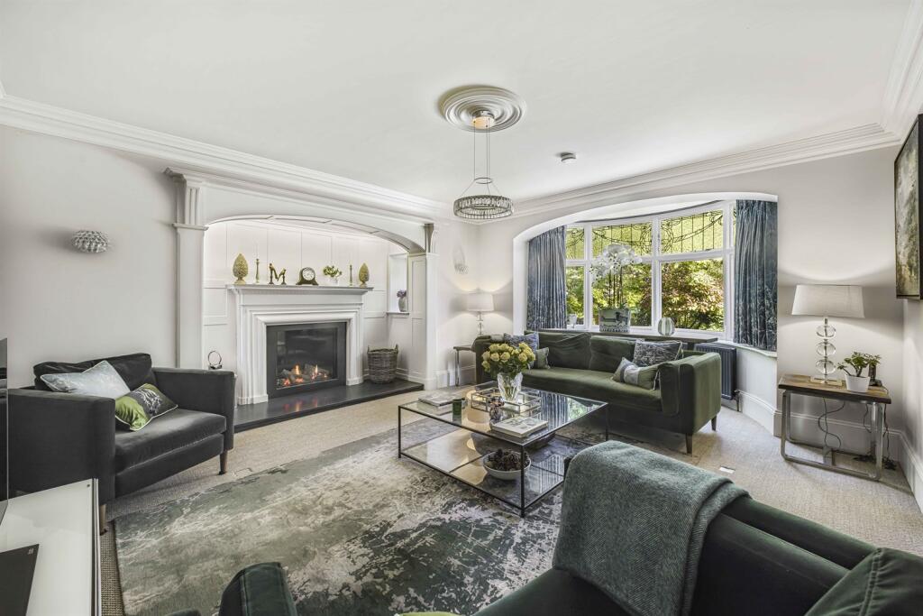 5 bedroom detached house for sale in Alan Drive, Hale, WA15